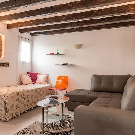 アパート Casa Di Oscar *